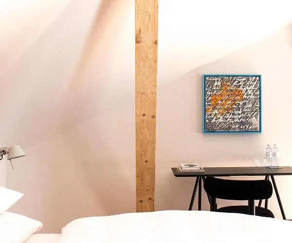 Kai 36 - Zwischen Fels Und Fluss מלון