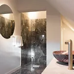 Kai 36 - Zwischen Fels Und Fluss Hotel