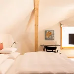 Kai 36 - Zwischen Fels Und Fluss Hotel