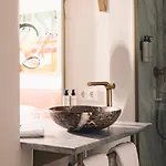 Kai 36 - Zwischen Fels Und Fluss Hotel