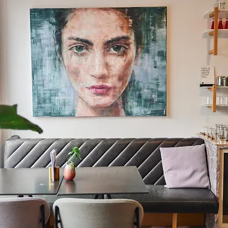 Kai 36 - Zwischen Fels Und Fluss מלון