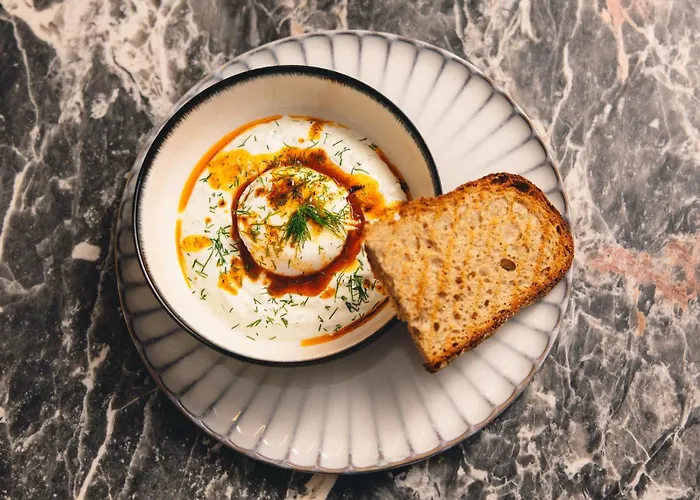 Kai 36 - Zwischen Fels Und Fluss Готель Грац