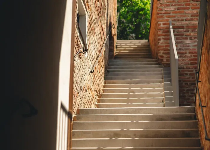 Kai 36 - Zwischen Fels Und Fluss Готель Грац